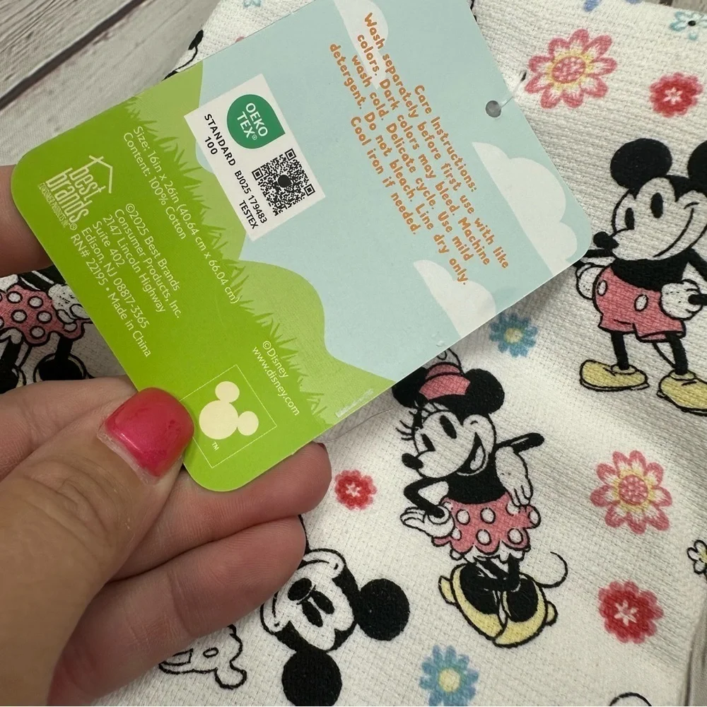 Disney Mickey and Minnie mouse Floral kitchen towel set with Cookie Cutters